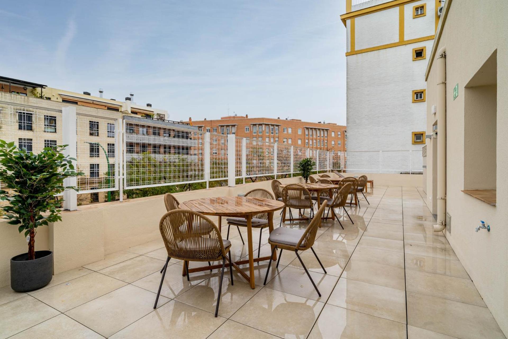 Limehome Ronda De Capuchinos Apartament