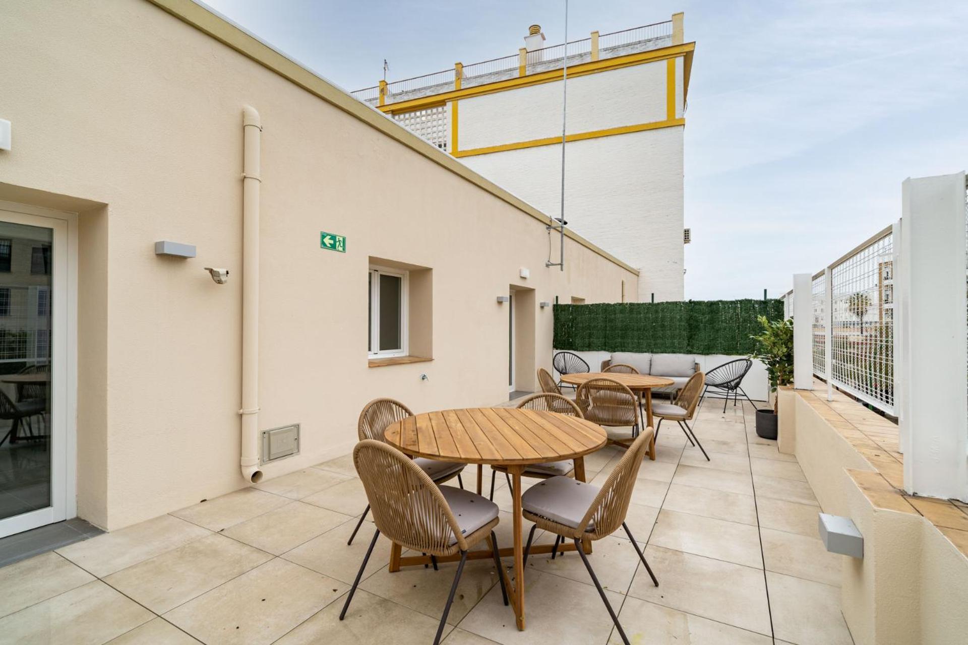 Limehome Ronda De Capuchinos Appartement *